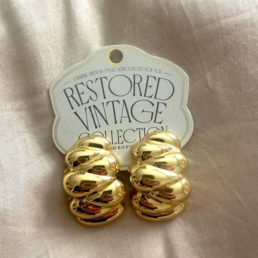 Vintage Gold Earrings Brand new with tags